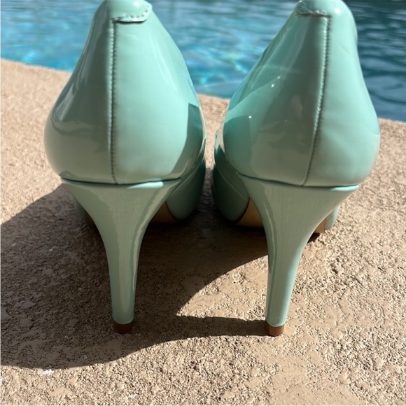 Madden Girl 3 pairs of heels pumps Barbie, hot pink, Blue - Picture 7 of 10